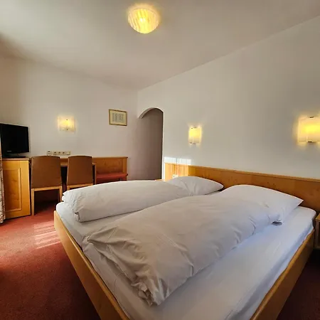 Neuner Guest house 3*