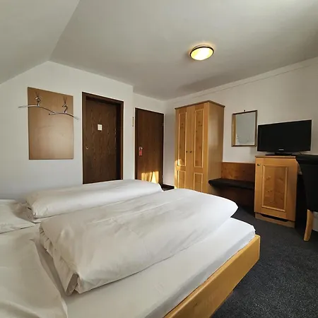 Guest house Neuner 3*