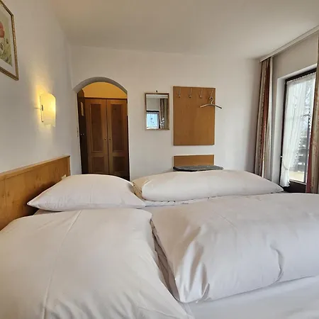 Neuner 3* Munich