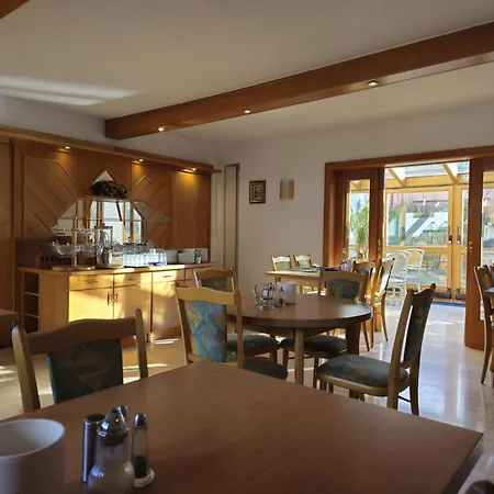 Arrivel Am Bergson - Bisher Neuner 招待所 3*