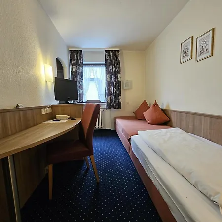 Arrivel Am Bergson - Bisher Neuner