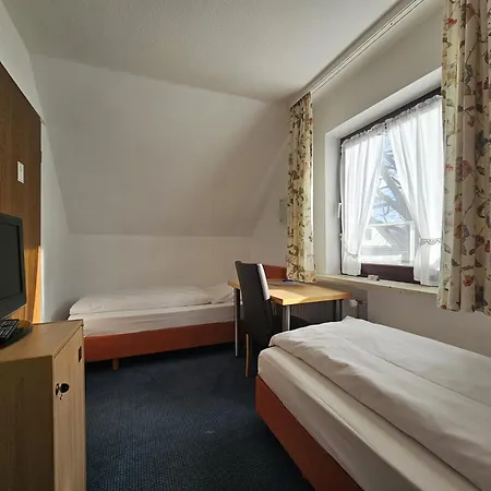 Arrivel Am Bergson - Bisher Neuner 3* München