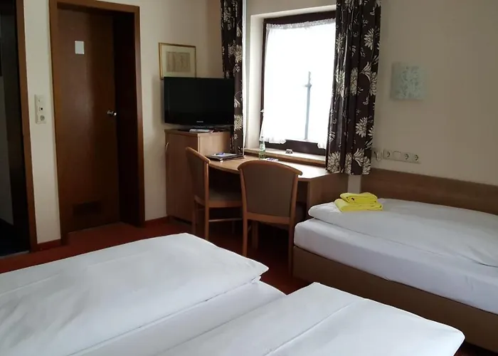 Arrivel Hotel Am Bergson - Bisher Hotel Neuner 3*