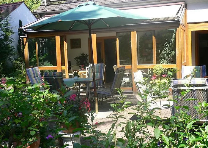 Gasthuis Arrivel Am Bergson - Bisher Neuner