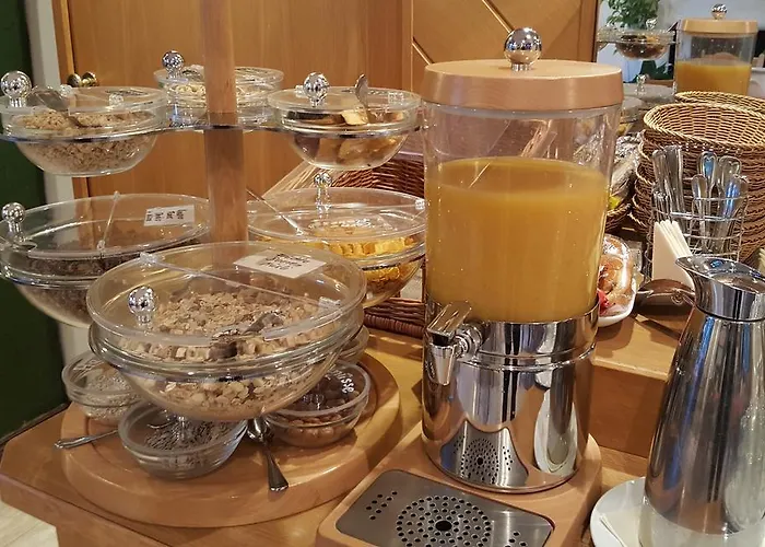 Gasthuis Arrivel Am Bergson - Bisher Neuner