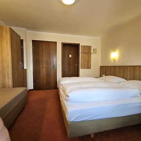 Arrivel Am Bergson - Bisher Neuner 뮌헨