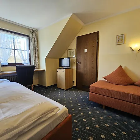 Arrivel Am Bergson - Bisher Neuner 게스트하우스 뮌헨